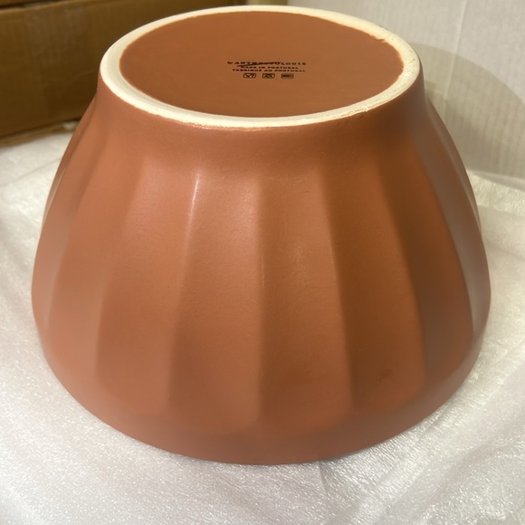 Anthropologie Matte Latte Serving Bowl NEW without box white - Picture 10 of 11